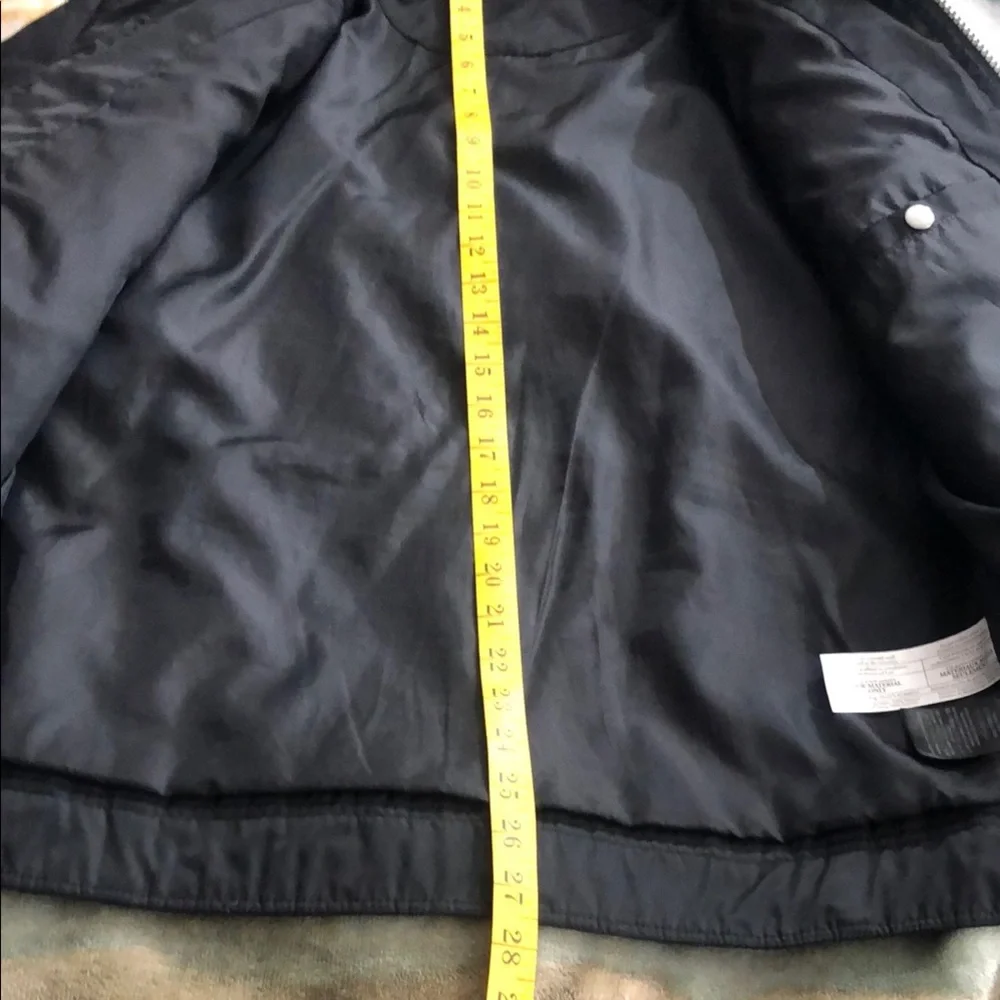 G by Guess Black Lightweight Jacket with Matte Finish - Picture 7 of 10